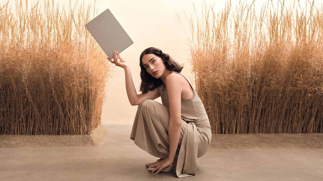 ASUS