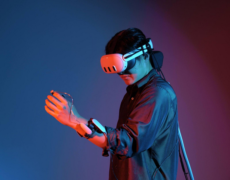 Embodied Media Lab